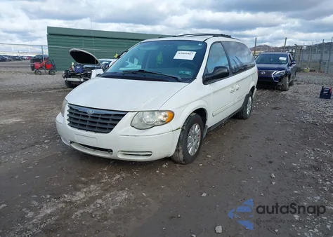 2006 Chrysler Town & Country Lx из США, поврежденный, VIN 2A8GP44R66R733445